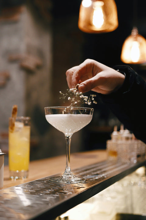 Donβt forget the fizz! Try these cracking non-alcoholic Bellini and Kir Royale Recipes